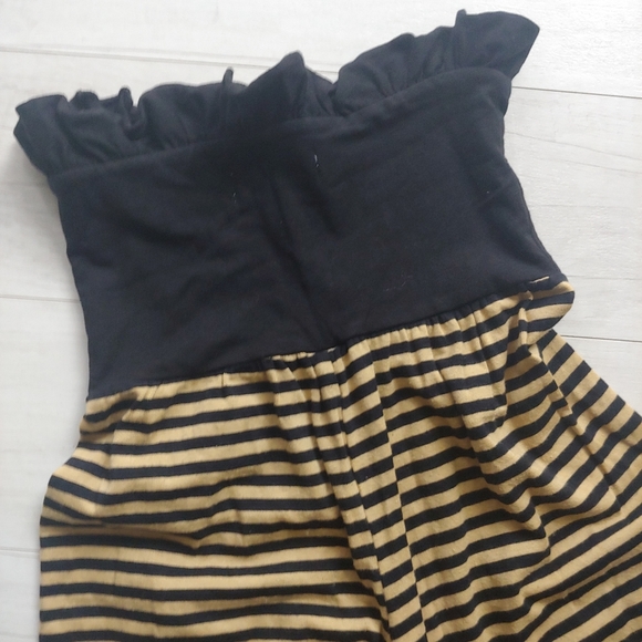 Persnickety Girls Home for the Holidays Striped Ruffle Pants - Picture 4 of 10